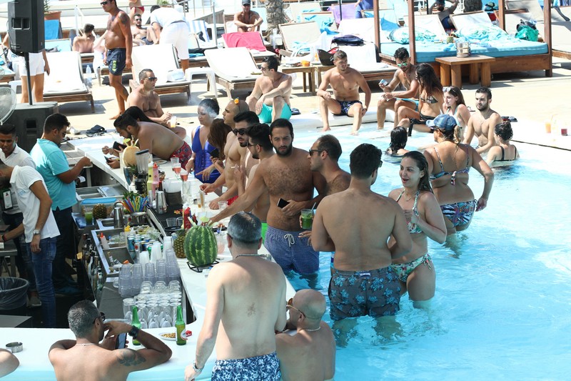 Latino Waves at Riviera